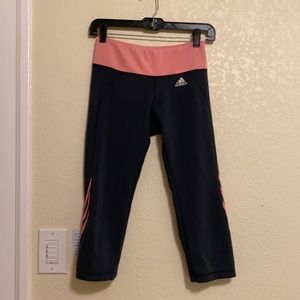 ADIDAS // cropped leggings 🌸